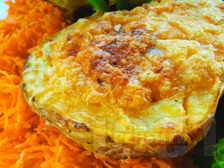 Пълнен печен картоф със сирене, извара, чесън и копър на фурна (без месо) - снимка на рецептата